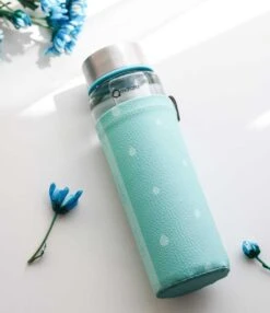 Duurzame Waterfles - Glas - Glazen Drinkfles - 550ml - Inclusief Sleeve - Mint Groen -Waterfles Voor Buiten 1037x1200 6