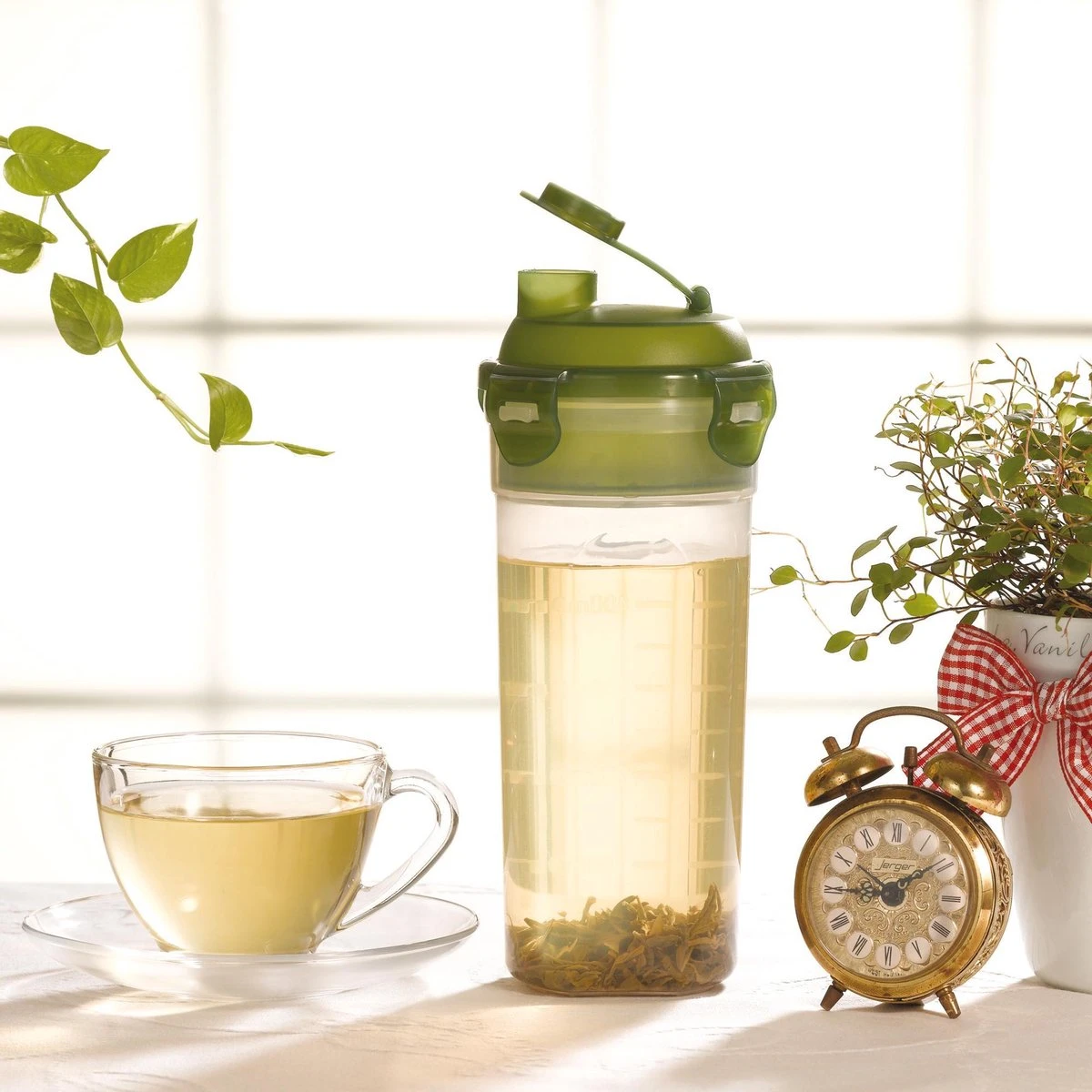 Lock&Lock Theebeker To Go Met Filter - Smoothie Beker Met Deksel - 690 Ml - Set Van 2 Stuks 5 Lock&Lock Theebeker To Go Met Filter - Smoothie Beker Met Deksel - 690 Ml - Set Van 2 Stuks - Afbeelding 3