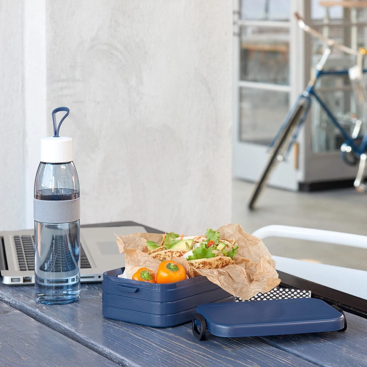 Mepal – Waterfles Ellipse – 500 Ml – Nordic Denim – Drinkfles Volwassenen – Geschikt Voor Koolzuurhoudende Dranken – Lekvrij 8 Mepal – Waterfles Ellipse – 500 Ml – Nordic Denim – Drinkfles Volwassenen – Geschikt Voor Koolzuurhoudende Dranken – Lekvrij - Afbeelding 6