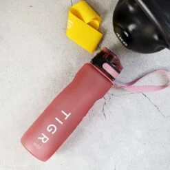 TIGR The Athlete - Drinkfles - Waterfles Met Fruit Filter - 1000ml - Groen - Met Mengbal Voor Shakes -Waterfles Voor Buiten 1200x1200 206