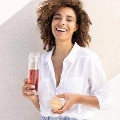 Navaris Glazen Theefles Met Filter - 500 Ml - Waterfles Van Glas - Dubbelwandige Drinkfles - Fles Met Bamboe Dop, Thee Infuser En Hoes -Waterfles Voor Buiten 1200x1200 277