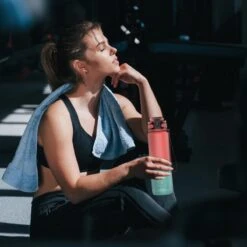 Lekro Waterfles Met Tijdmarkeringen - Motiverende Drinkfles Met Fruitfilter En Shake Bal/Shaker - 1 Liter - BPA Vrij - Roze/Blauw -Waterfles Voor Buiten 1200x1200 322