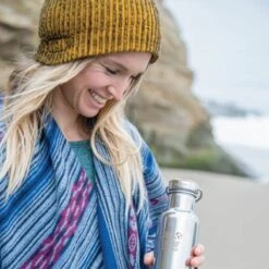 Klean Kanteen RVS Drinkfles 532ml Brushed Stainless (w/Bamboo Loop Cap) -Waterfles Voor Buiten 1200x1200 477