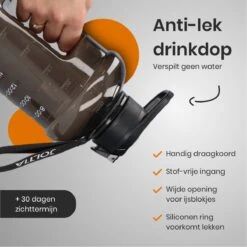 JOLTIA - Sportfles Met Sleeve - Drinkfles Met Rietje - Met Tijdmarkering En Motivatie - Tijd - Drinkflessen Volwassenen - Waterfles - Motiverende Drink / Water Fles - Bidon - Waterjug - 2.2 Liter - Zwart -Waterfles Voor Buiten 1200x1200 756