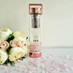 Duurzame Waterfles Met Kristal - Roségoud - Roestvrij Staal - Rozenkwarts Edelstenen - Verrijkt En Verzacht Water - Inclusief Thee/fruit Infuser - Edelstenen - 550 Ml - Waterfles - Drinkfles 22 Duurzame Waterfles Met Kristal - Roségoud - Roestvrij Staal - Rozenkwarts Edelstenen - Verrijkt En Verzacht Water - Inclusief Thee/fruit Infuser - Edelstenen - 550 Ml - Waterfles - Drinkfles -Waterfles Voor Buiten 1200x1200 88