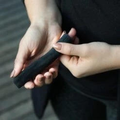 Black + Blum Binchotan Active Charcoal For Eau Good Water Bottles 4-pack 16 Black + Blum Binchotan Active Charcoal For Eau Good Water Bottles 4-pack -Waterfles Voor Buiten 1200x1200 881