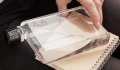 Memobottle A6 - Platte Drinkfles In A6 Formaat -Waterfles Voor Buiten 1200x698 8