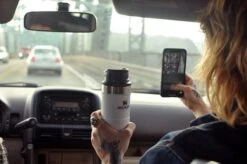 Stanley The Trigger-Action Travel Mug 0,25L - Thermosfles - Hammertone Green 21 Stanley The Trigger-Action Travel Mug 0,25L - Thermosfles - Hammertone Green -Waterfles Voor Buiten 1200x796 3