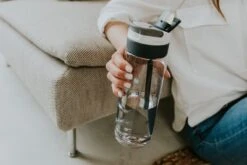 Kambukka Lagoon Drinkfles 750ml - Clear Met Geïntegreerd Rietje 17 Kambukka Lagoon Drinkfles 750ml - Clear Met Geïntegreerd Rietje -Waterfles Voor Buiten 1200x800 1