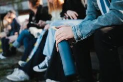 Juicy Blossom Drinkfles - 500ml - Stainless Steel Bottle - Roestvrij Staal - Waterfles - Drinkbus - Thermosfles (Nachtblauw) -Waterfles Voor Buiten 1200x800 133