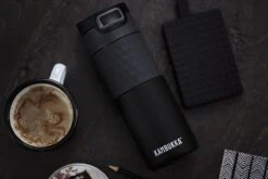 Kambukka Etna Grip Thermosbeker 500 Ml - Makkelijk Reinigen - Lekvrije Koffiebeker - Zwart -Waterfles Voor Buiten 1200x800 171