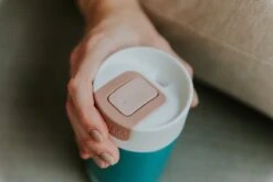 Kambukka Olympus Thermosbeker 300 Ml - Makkelijk Reinigen - Lekvrije Koffiebeker - RVS - Enchanted Forest -Waterfles Voor Buiten 1200x800 189