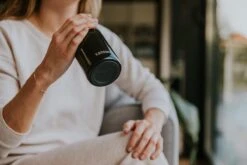 Kambukka Etna Thermosbeker 300 Ml - Makkelijk Reinigen - Lekvrije Koffiebeker - Pitch Black 20 Kambukka Etna Thermosbeker 300 Ml - Makkelijk Reinigen - Lekvrije Koffiebeker - Pitch Black -Waterfles Voor Buiten 1200x800 201