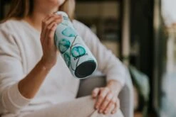 Kambukka Etna Thermosbeker 500 Ml - Makkelijk Reinigen - Lekvrije Koffiebeker - Eucalyptus Leaves -Waterfles Voor Buiten 1200x800 208