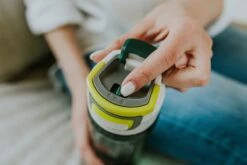 Kambukka Elton Drinkfles 750ml - Olive Green Met 3-in-1 Lid En Makkelijke Reiniging -Waterfles Voor Buiten 1200x800 62