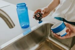 Kambukka Elton Drinkfles 500ml - Ocean Blue Met 3-in-1 Lid En Makkelijke Reiniging -Waterfles Voor Buiten 1200x800 85