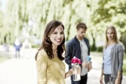 BRITA - Waterfilterfles VITAL - 0,6L - Roze - Inclusief 1 MicroDisc Waterfilter -Waterfles Voor Buiten 1200x801 8