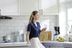 Philips Water Instant Water Filter - 3 L Inhoud, 1 L/min Snelle Doorstroming, Oplaadbaar Via USB-C -Waterfles Voor Buiten 1200x806 2