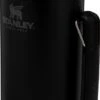 Stanley The Legendary Classic Bottle 1,00L - Thermosfles - Matte Black 1 Stanley The Legendary Classic Bottle 1,00L - Thermosfles - Matte Black -Waterfles Voor Buiten 364x1200 11