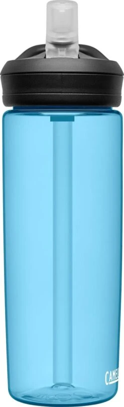 CamelBak Eddy+ - Drinkfles - 600 Ml - Blauw (True Blue) 16 CamelBak Eddy+ - Drinkfles - 600 Ml - Blauw (True Blue) -Waterfles Voor Buiten 366x1200