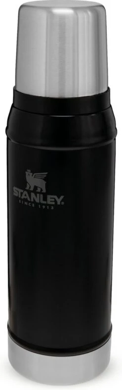 Stanley The Legendary Classic Bottle 0,75L - Thermosfles - Matte Black 32 Stanley The Legendary Classic Bottle 0,75L - Thermosfles - Matte Black -Waterfles Voor Buiten 376x1200 13