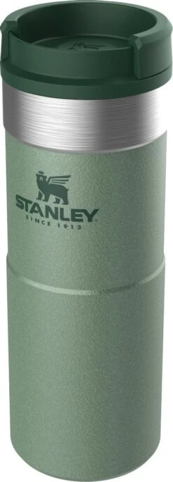 Stanley The NeverLeak™ Travel Mug 0,35L NEW - Thermosfles - Hammertone Green 18 Stanley The NeverLeak™ Travel Mug 0,35L NEW - Thermosfles - Hammertone Green -Waterfles Voor Buiten 430x1200 5