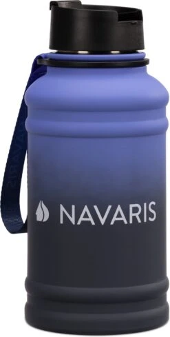 Navaris Fitness Drinkfles 1,3 Liter - Lichte Waterfles Van Roestvrij Staal Blauw - Grote Blauwe Waterfles RVS Voor Sport, Fitness, Yoga En Kamperen -Waterfles Voor Buiten 606x1200 1