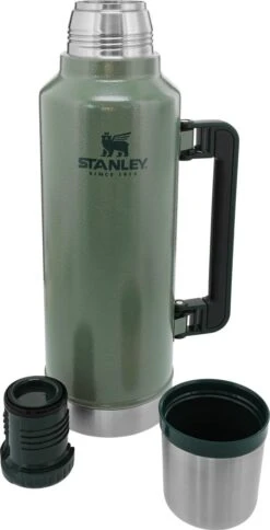 Stanley The Legendary Classic Bottle 1,90L - Thermosfles - Hammertone Green -Waterfles Voor Buiten 613x1200 1
