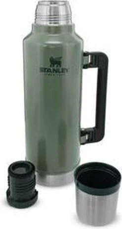 Stanley The Legendary Classic Bottle 1,90L - Thermosfles - Hammertone Green -Waterfles Voor Buiten 640x1200 1
