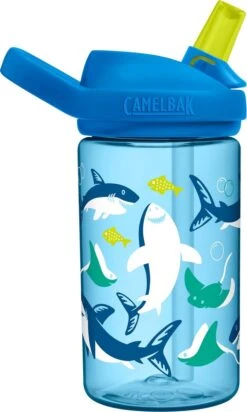 CamelBak Eddy+ Kids - Drinkfles - 400 Ml - Blauw (Sharks And Rays) -Waterfles Voor Buiten 720x1200