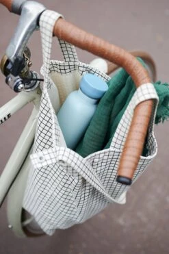 Mepal – Isoleerfles Ellipse 500 Ml – Houdt Je Drankje 12 Uur Warm En 24 Uur Koud – Tinanium – Geschikt Voor Bruiswater – Thermosfles – Lekdicht -Waterfles Voor Buiten 798x1200 2