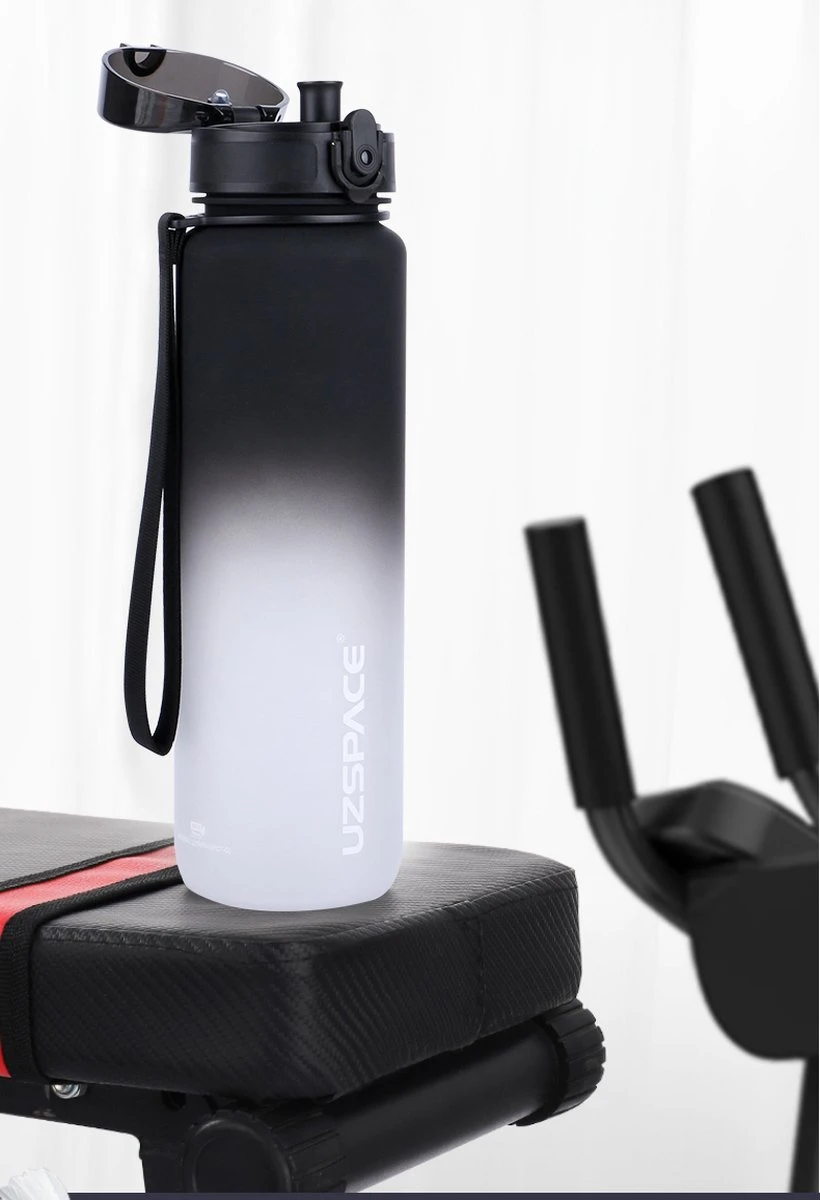 Sport & Outdoor Drinkfles, Waterfles, Sportfles, 500 Ml, Zwart/Wit (Nieuwe Editie), Tritan, BPA-vrij, Gym, Loop, Wandel, Yoga, Tennis, Voetbal, Gift, Cadeau, Miracle Shop 5 Sport & Outdoor Drinkfles, Waterfles, Sportfles, 500 Ml, Zwart/Wit (Nieuwe Editie), Tritan, BPA-vrij, Gym, Loop, Wandel, Yoga, Tennis, Voetbal, Gift, Cadeau, Miracle Shop - Afbeelding 3