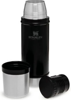 Stanley The Legendary Classic Bottle 0,47L - Thermosfles - Matte Black -Waterfles Voor Buiten 850x1200 1