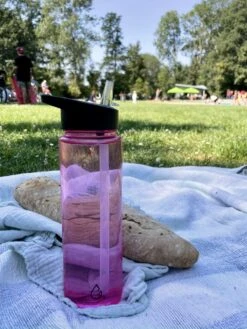 Wattamula Milieuvriendelijke Waterfles Met Rietje - 700 ML - Roze Transparant - Drinkfles -Waterfles Voor Buiten 900x1200 1